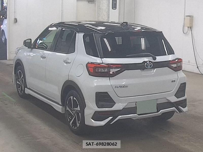 Toyota RAIZE 2026-07 8842523-2