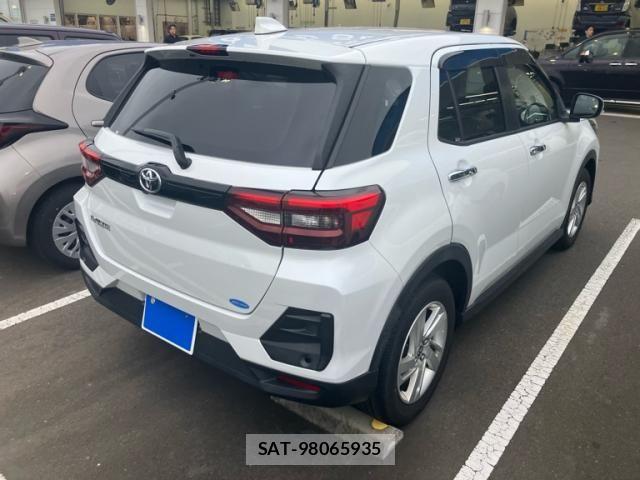 Toyota RAIZE 2021-08 8849449-4