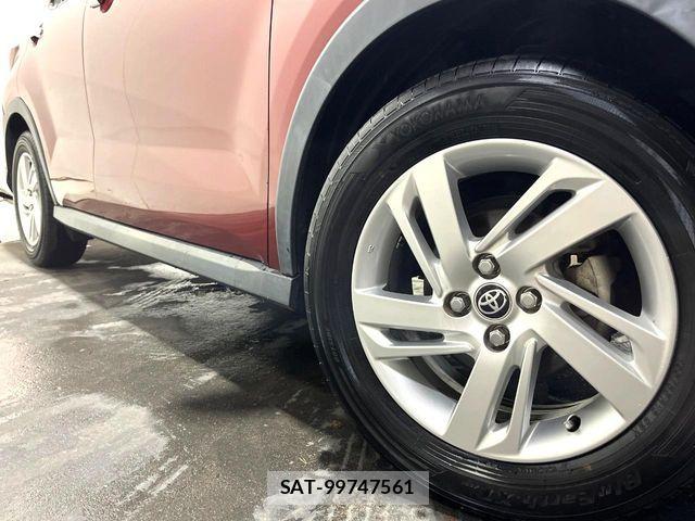 Toyota RAIZE 2020-10 8871912-13