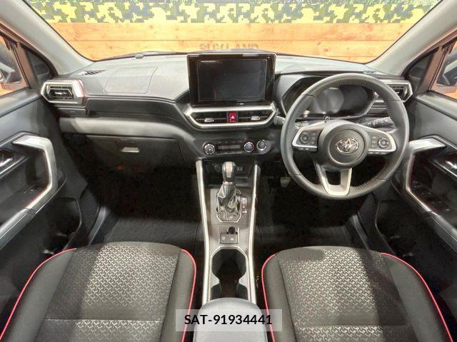 Toyota RAIZE 2025-05 8884227-1
