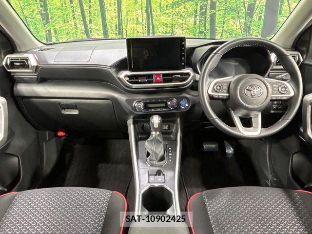 Toyota RAIZE 2022-01 6717120-1