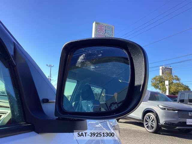 Toyota RAIZE 2025-10 6911792-19