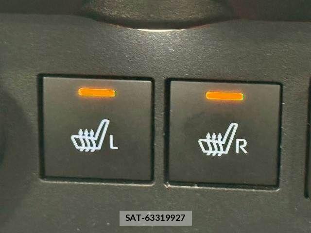 Toyota RAIZE 2023-01 7224040-5