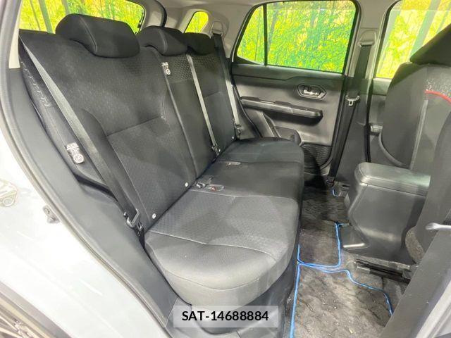 Toyota RAIZE 2021-12 7502471-8