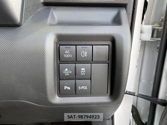 Toyota RAIZE 2023-02 7619480-17