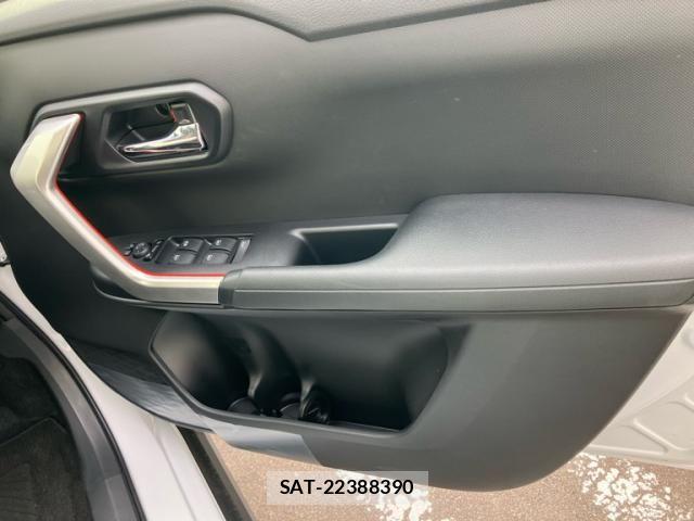Toyota RAIZE 2026-03 7727683-12
