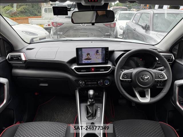 Toyota RAIZE 2026-01 8101483-1