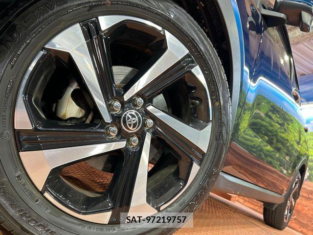 Toyota RAIZE 2021-11 8101493-12