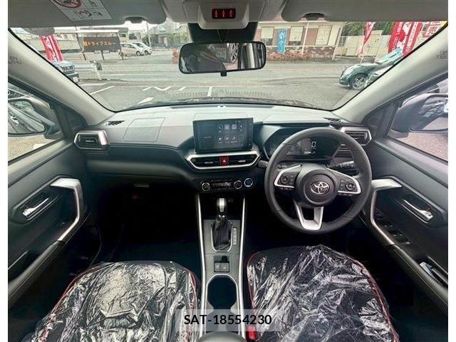 Toyota RAIZE 2026-07 8132041-1