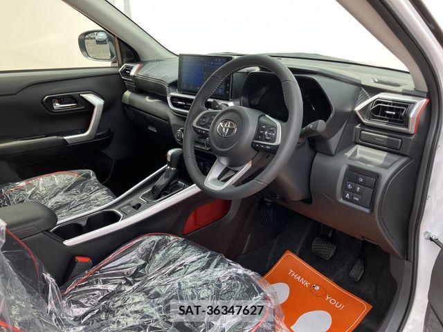 Toyota RAIZE 2026-06 8132038-1