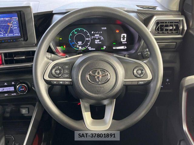 Toyota RAIZE 2025-05 8209770-11