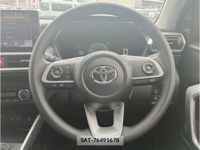 Toyota RAIZE 2025-11 8209773-6