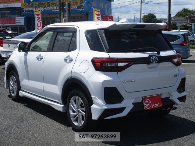 Toyota RAIZE 2024-10 8368302-4