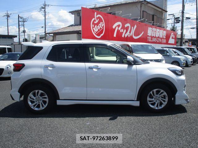 Toyota RAIZE 2024-10 8368302-7