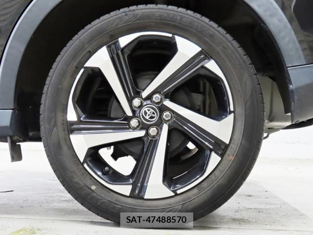 Toyota RAIZE 2021-11 8372103-14
