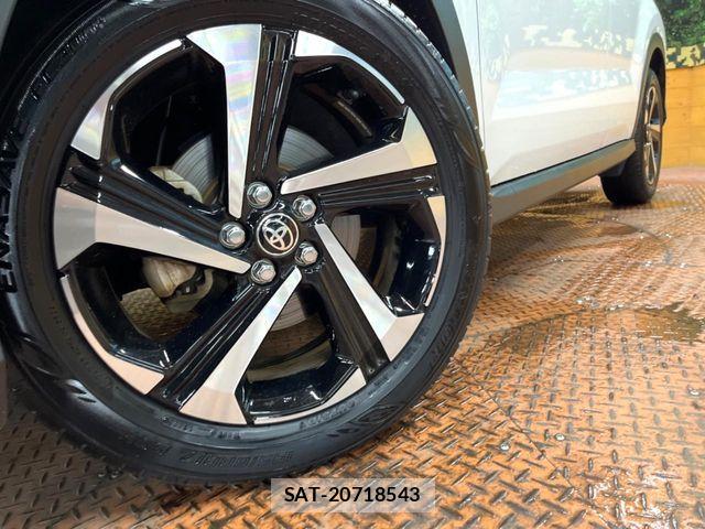 Toyota RAIZE 2025-05 8781788-12
