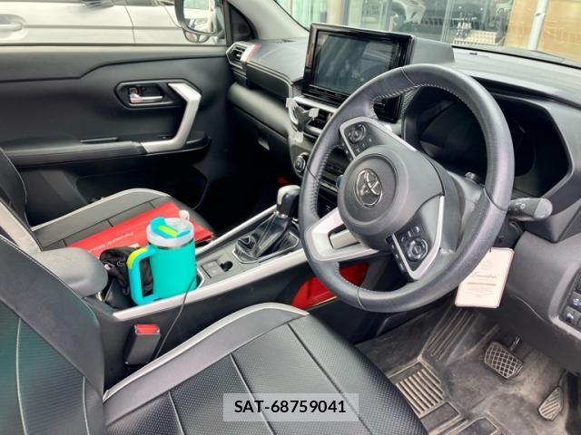 Toyota RAIZE 2021-12 8831259-8