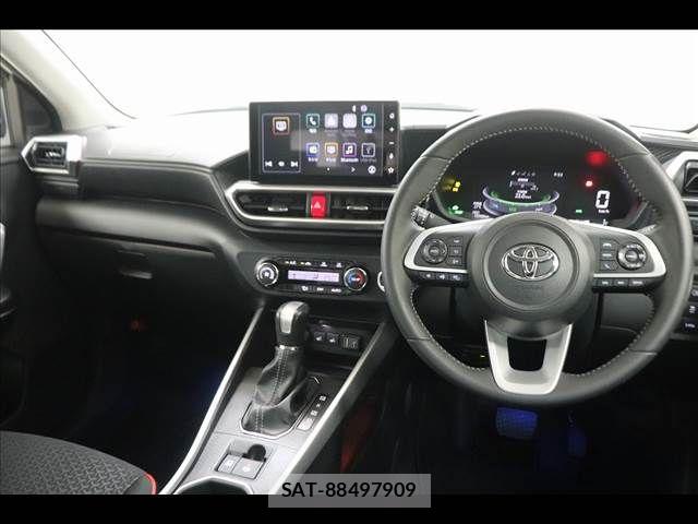Toyota RAIZE 2024-11 8831261-1