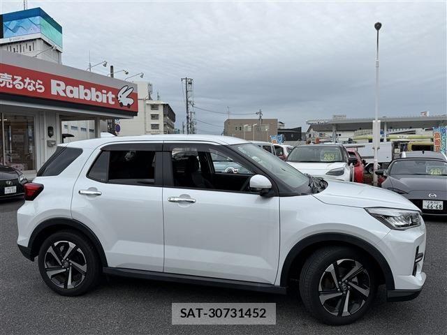 Toyota RAIZE 2025-04 8831260-5