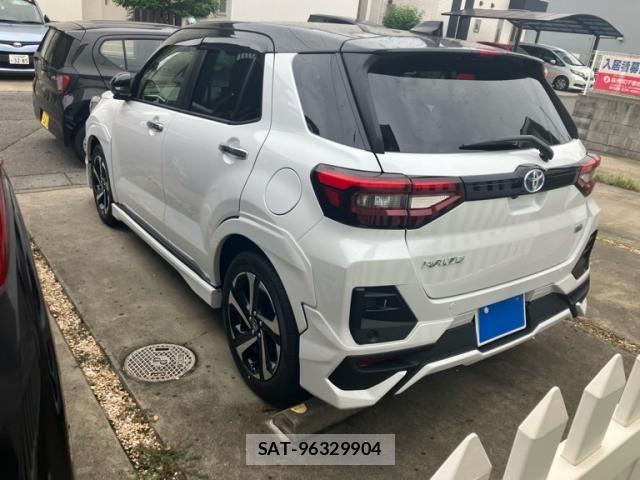 Toyota RAIZE 2026-08 8831248-3
