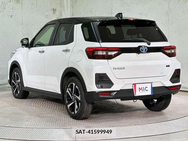 Toyota RAIZE 2025-10 8850464-6