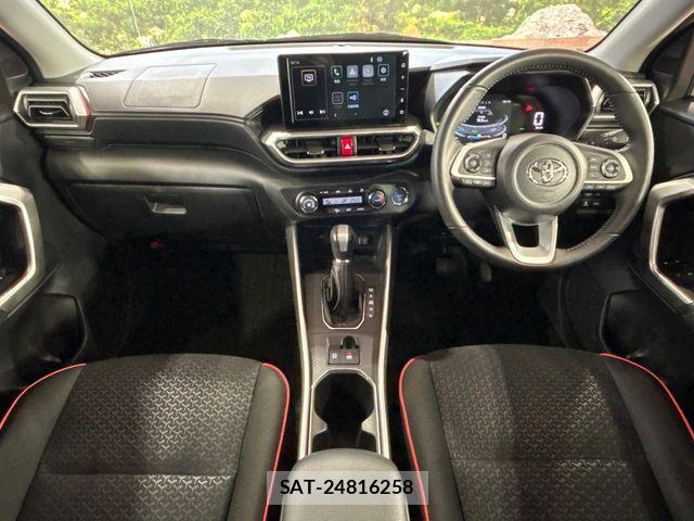 Toyota RAIZE 2025-06 8881772-1