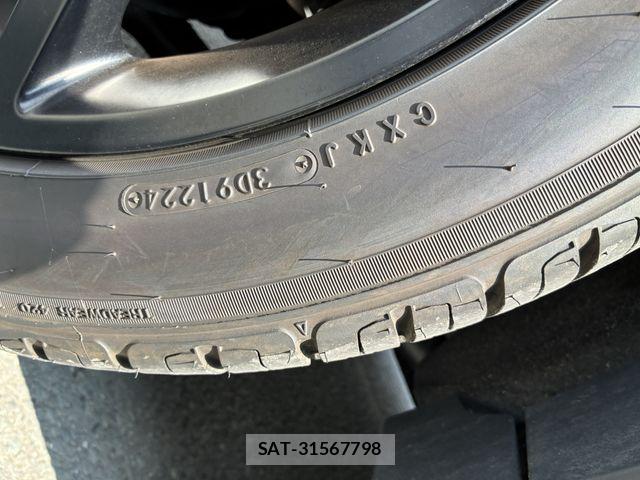 ROVER RANGE ROVER 2019-03 8101494-24