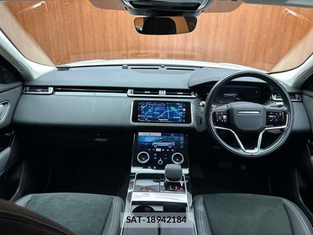 Land Rover RANGE ROVER VELAR 2021-06 8831449-3