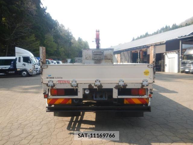 Hino RANGER 2011-12 1224404-5