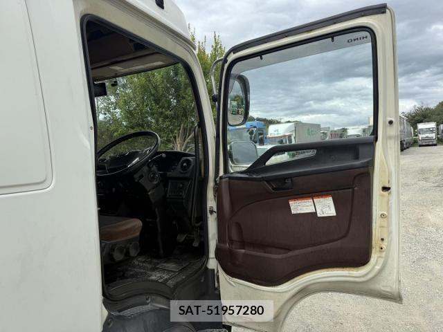 Hino RANGER 2018-11 1293510-19