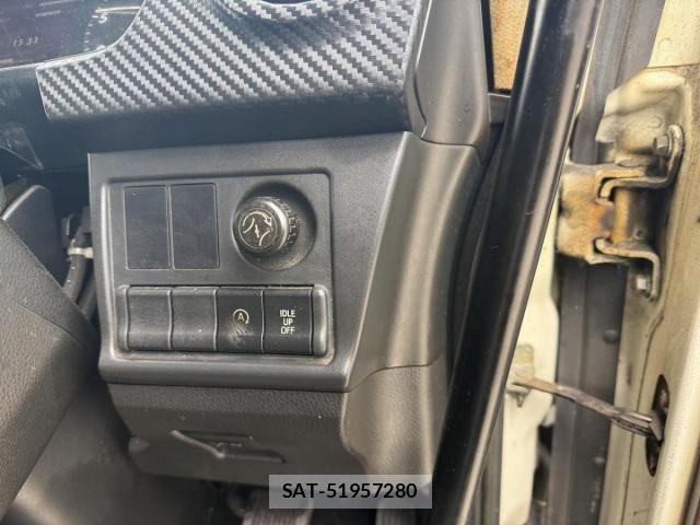 Hino RANGER 2018-11 1293510-29
