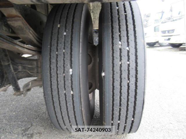 Hino RANGER 2013-08 1366950-27