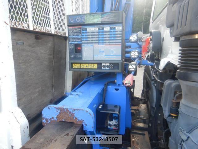 Hino RANGER 2009-09 1426831-28