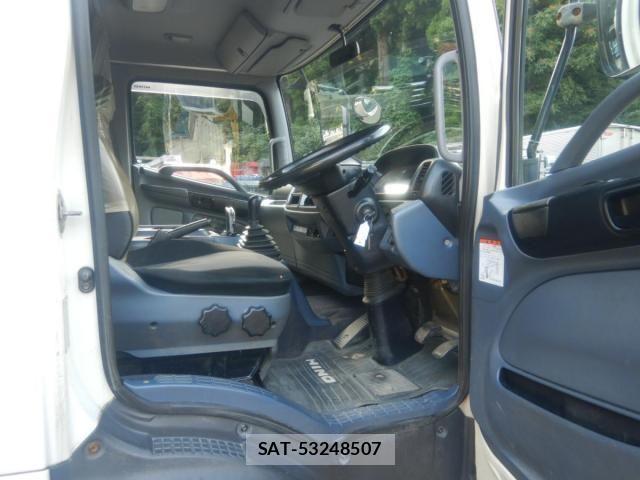 Hino RANGER 2009-09 1426831-8