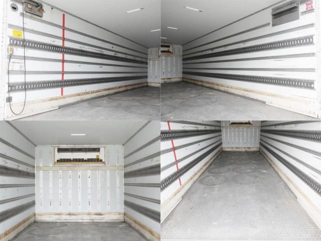 Hino RANGER 2010-09 1464968-8