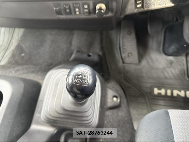 Hino RANGER 2013-11 858324-17