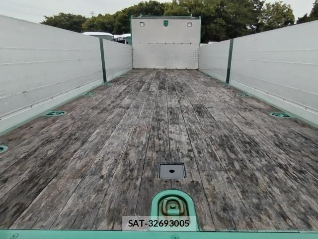 Hino RANGER 2015-04 766602-6