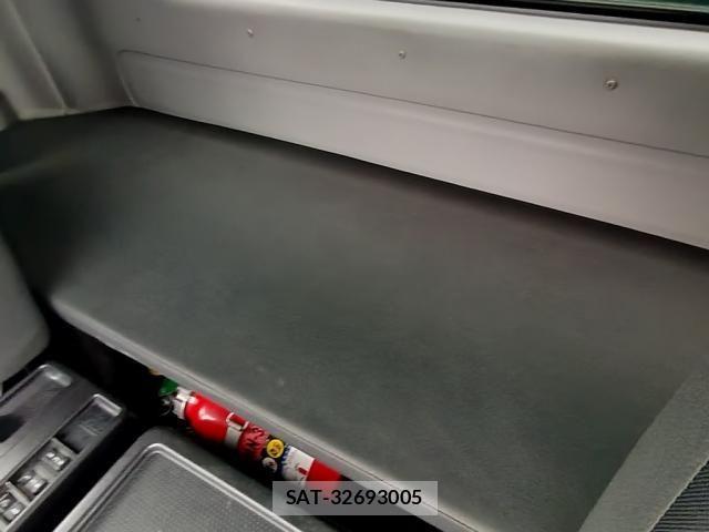 Hino RANGER 2015-04 766602-21