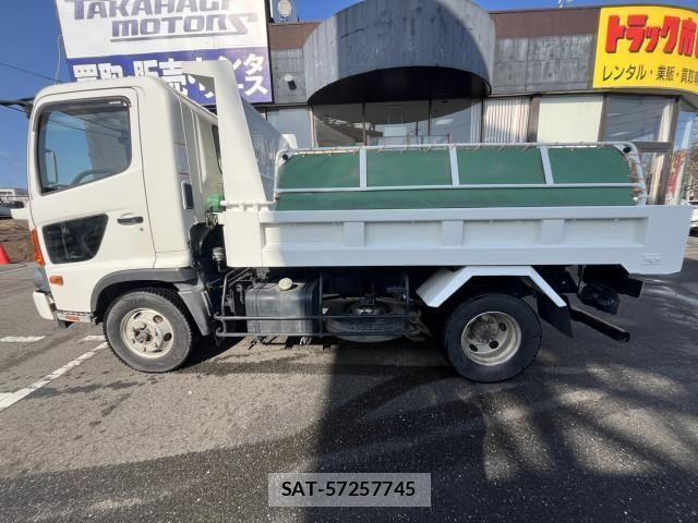 Hino RANGER 2015-06 817078-5