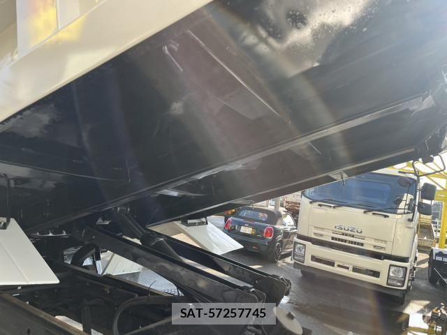 Hino RANGER 2015-06 817078-9