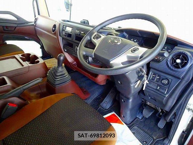 Hino RANGER 2022-12 919628-4