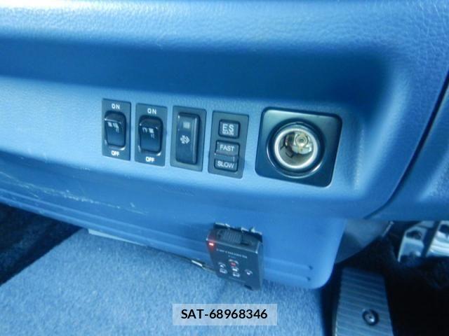 Hino RANGER 2020-12 537070-12
