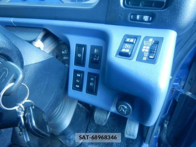 Hino RANGER 2020-12 537070-15
