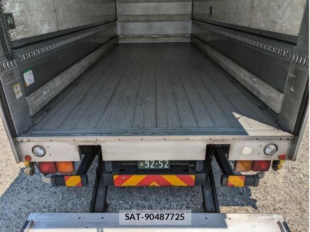 Hino RANGER 2017-06 1184157-12