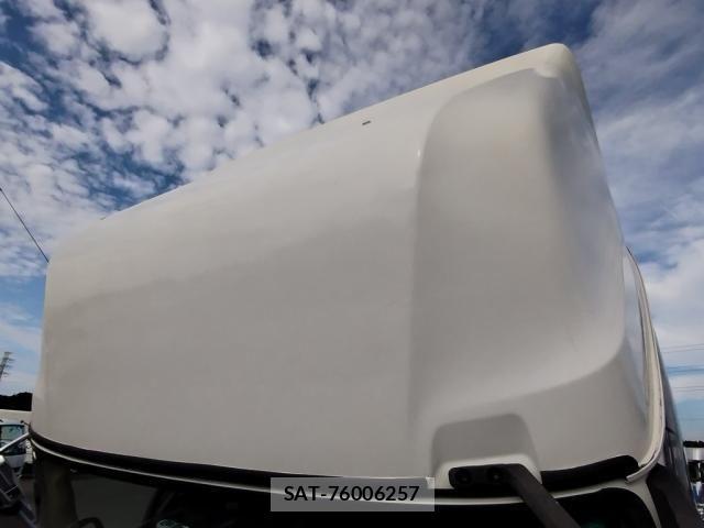 Hino RANGER 2021-10 1077420-11