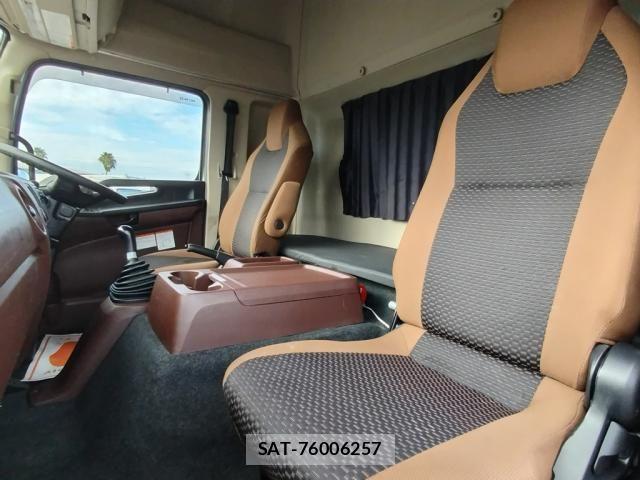 Hino RANGER 2021-10 1077420-24