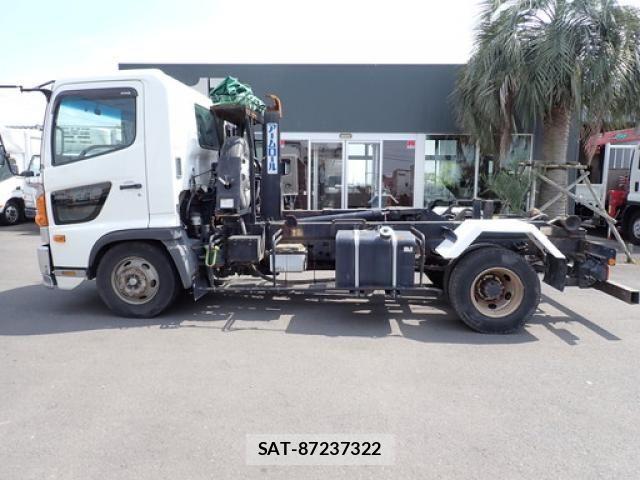 Hino RANGER 2014-06 864676-7