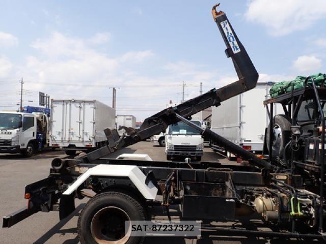 Hino RANGER 2014-06 864676-9