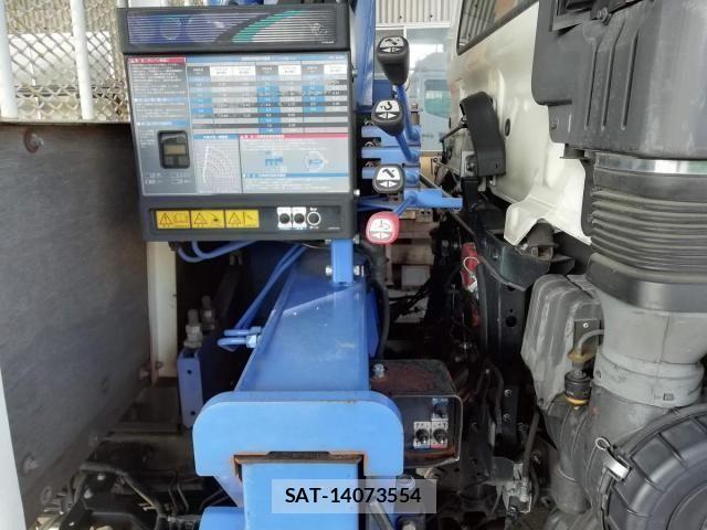 Hino RANGER 2011-12 1587085-18