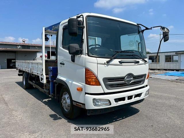 Hino RANGER 2012-11 830130-3